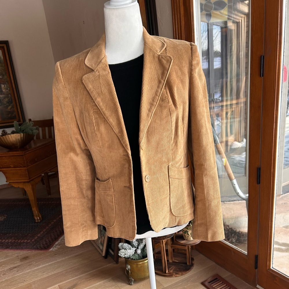 Vintage Tan Corduroy Blazer | Cotton | Structured Fit - Picture 2 of 9